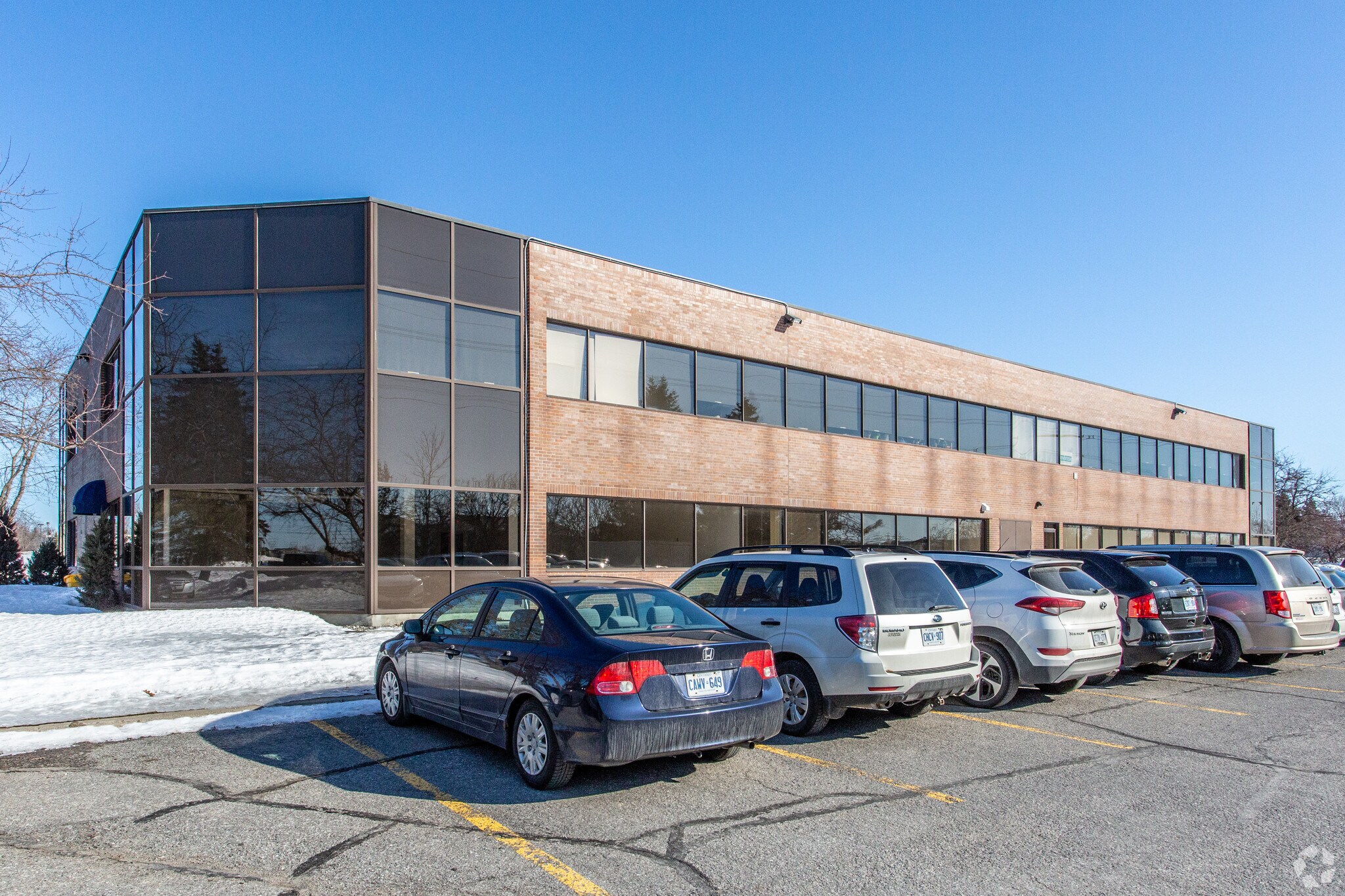 240 Michael Cowpland Dr, Ottawa, ON à vendre Photo principale- Image 1 de 1