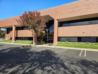 Plus de détails pour 1200 E Orangeburg Ave, Modesto, CA - Bureau à louer