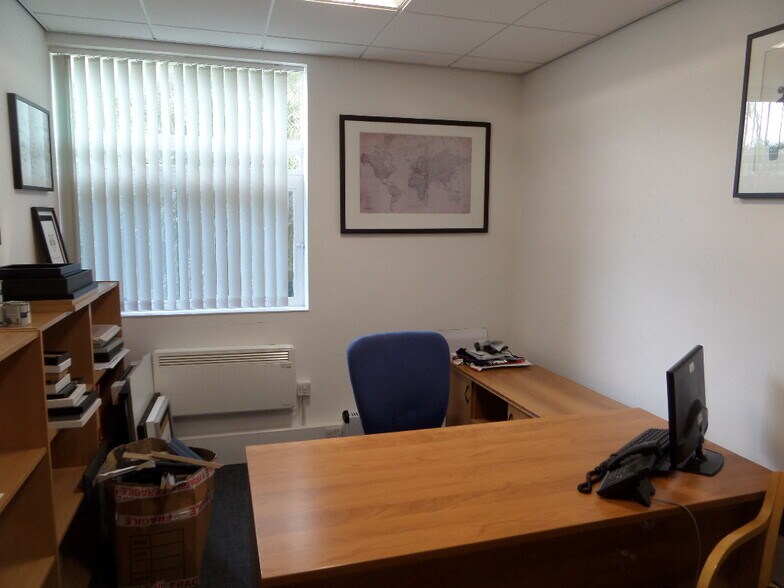 Cheapside, Bridgend à louer - Photo du bâtiment - Image 3 de 9