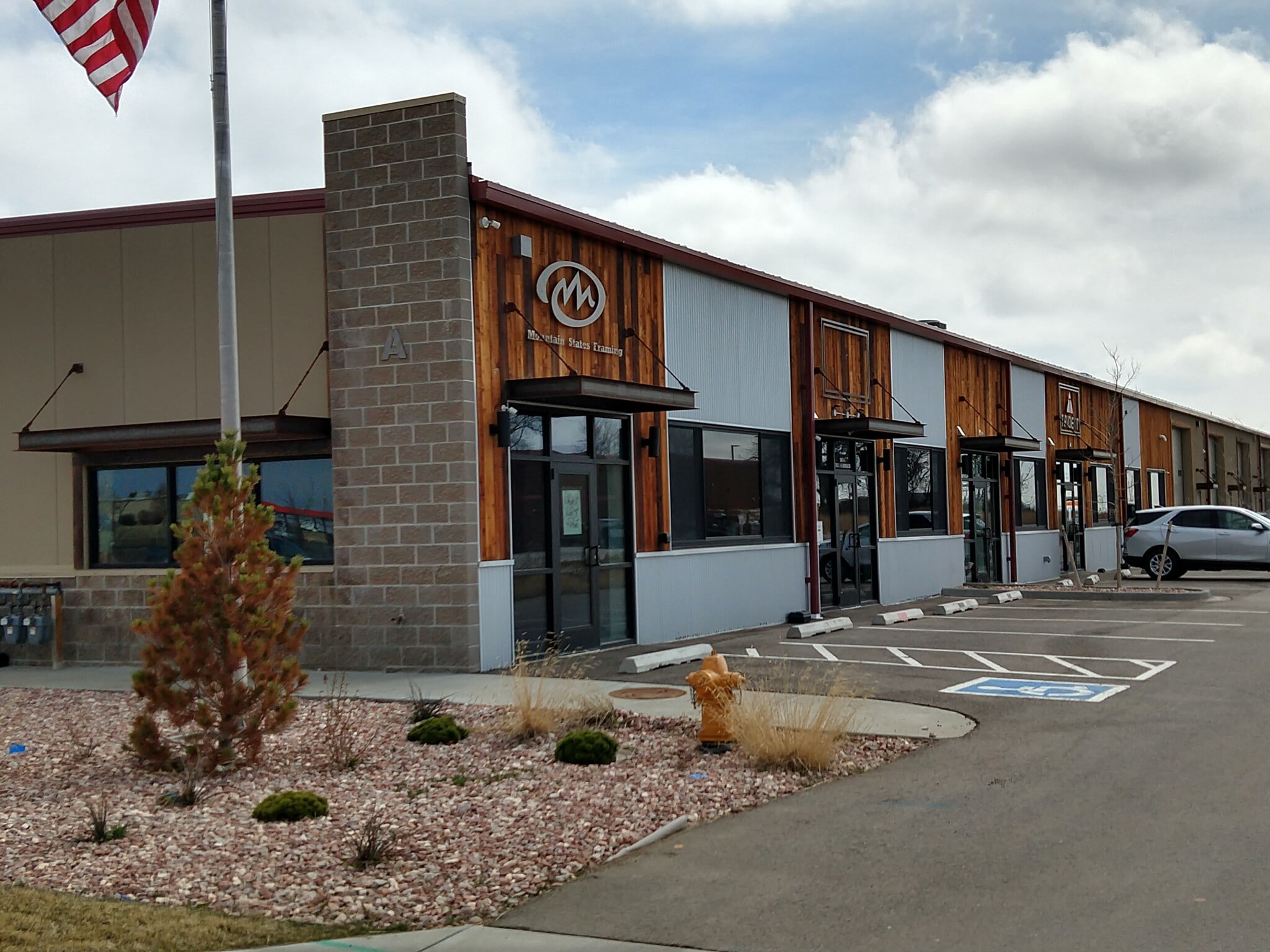 13782 E I25 Frontage Rd, Mead, CO for lease Primary Photo- Image 1 of 6