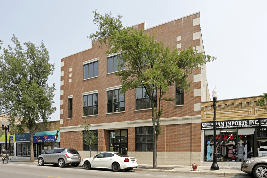 4533 N Clark St, Chicago, IL à vendre - Photo du bâtiment - Image 1 de 1