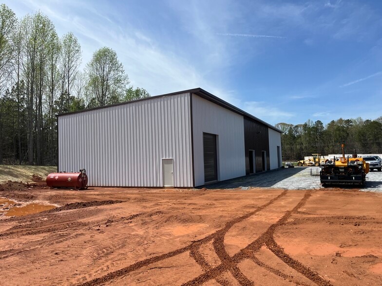 2036 Frontage Rd, Anderson, SC for lease - Building Photo - Image 2 of 10