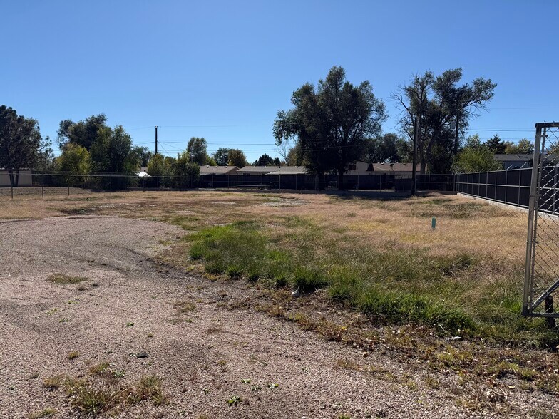 727 Carson blvd, Fountain, CO for lease - Building Photo - Image 2 of 8