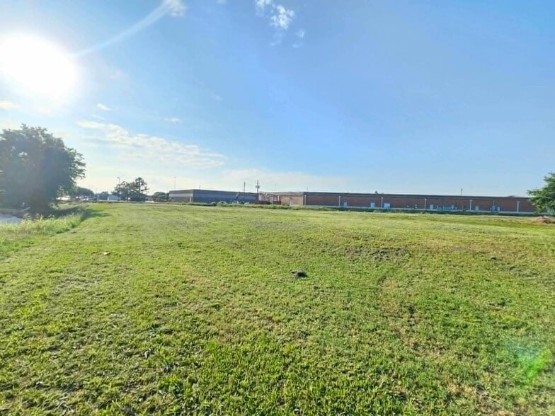0 Fairmont Parkway, Pasadena, TX for sale - Building Photo - Image 3 of 7