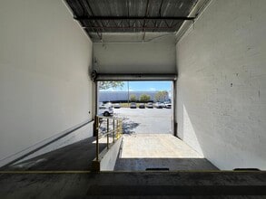 1400-1466 NW 82nd Ave, Doral, FL à louer Photo intérieure- Image 2 de 5