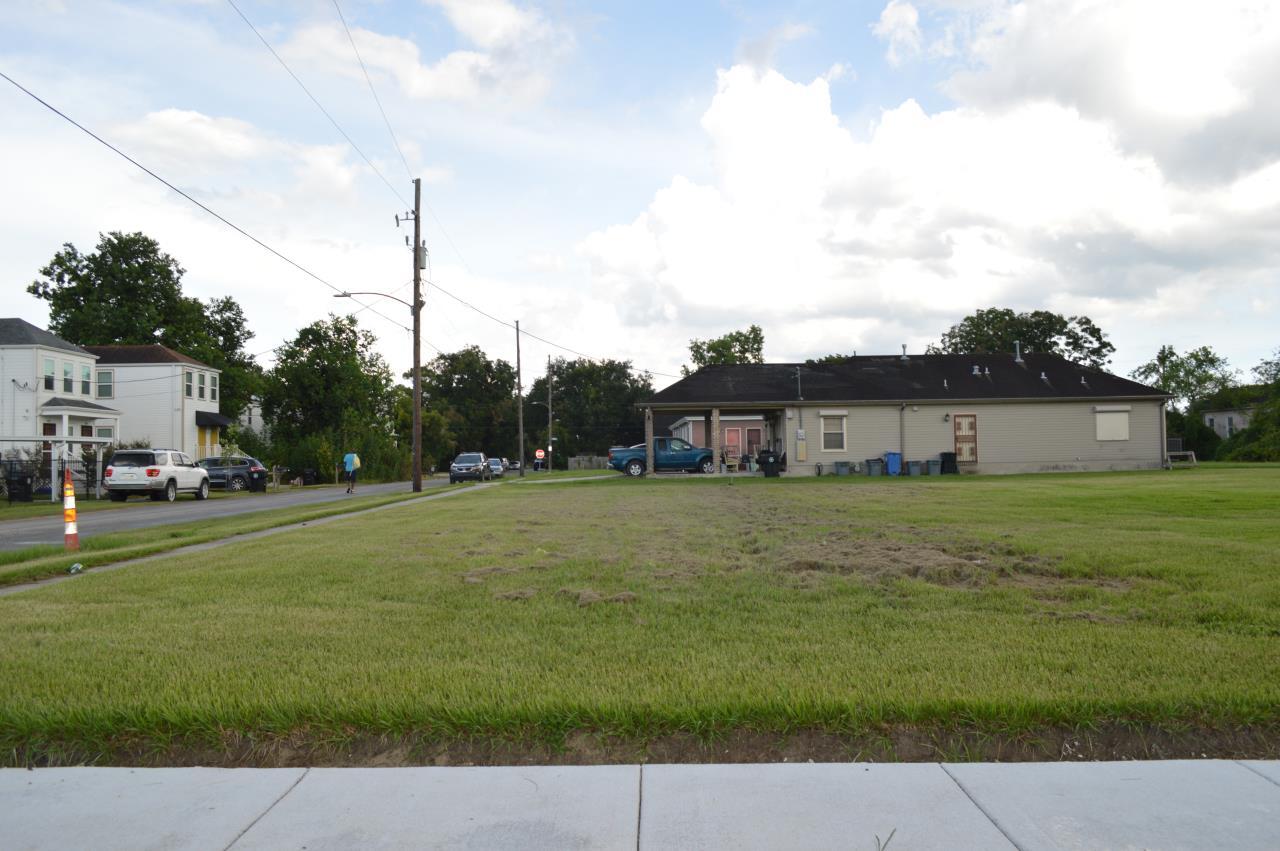 1745 Egania st, New Orleans, LA for sale Primary Photo- Image 1 of 2