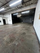 6737 Poss Rd, San Antonio, TX for lease Interior Photo- Image 2 of 3