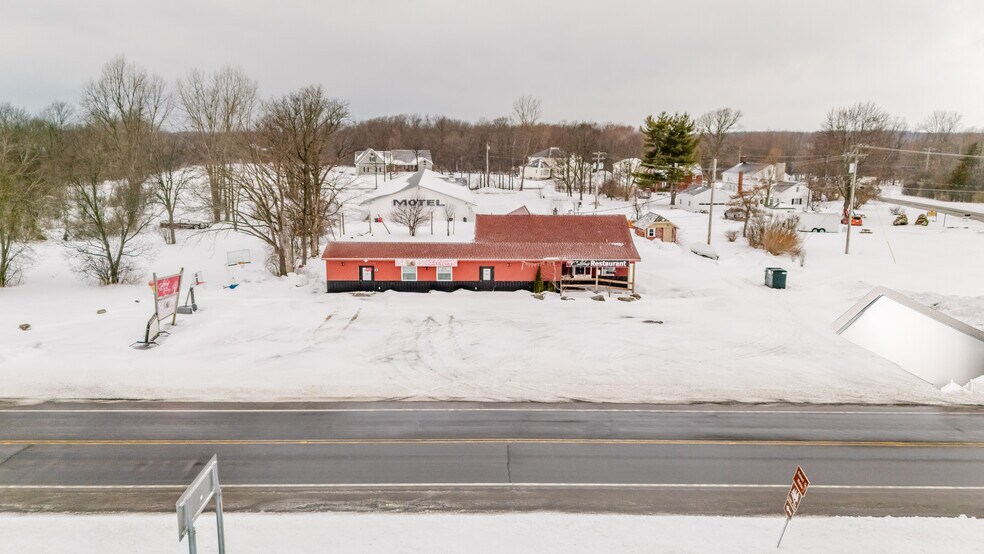 8541 State Route 3, Henderson, NY à vendre - Photo du bâtiment - Image 2 de 29
