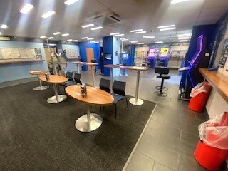 74-76 Burnley Rd, Burnley à vendre - Photo intérieure - Image 2 de 3