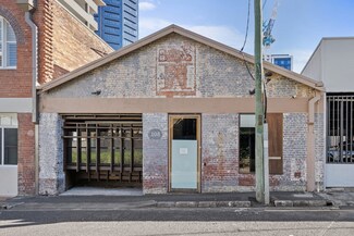 Plus de détails pour 106-108 Bowen St, Spring Hill - Bureau à louer