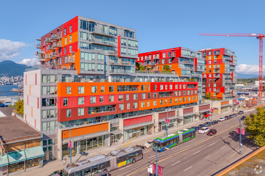 923-977 Hastings St E, Vancouver, BC for sale - Primary Photo - Image 1 of 12