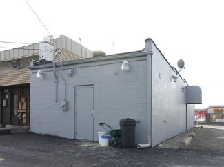 Plus de détails pour 24070 W 10 Mile Rd, Southfield, MI - Commerce de détail à louer