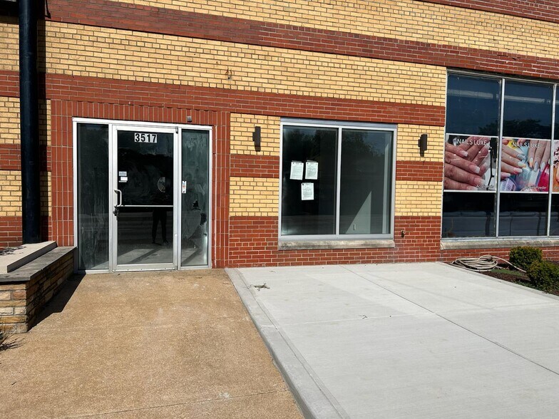 3515-3525 Hampton Ave, Saint Louis, MO à louer - Photo du bâtiment - Image 2 de 7