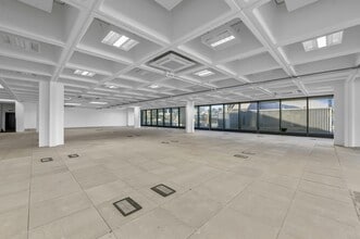 91 Brick Ln, London for lease Interior Photo- Image 1 of 3