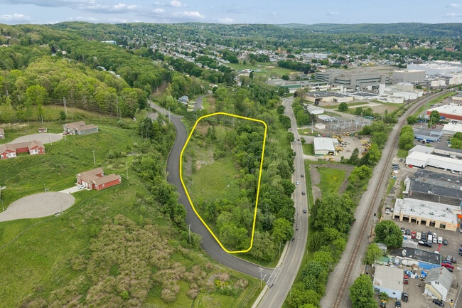 Plus de détails pour 701 E Franklin St, Endicott, NY - Terrain aux enchères