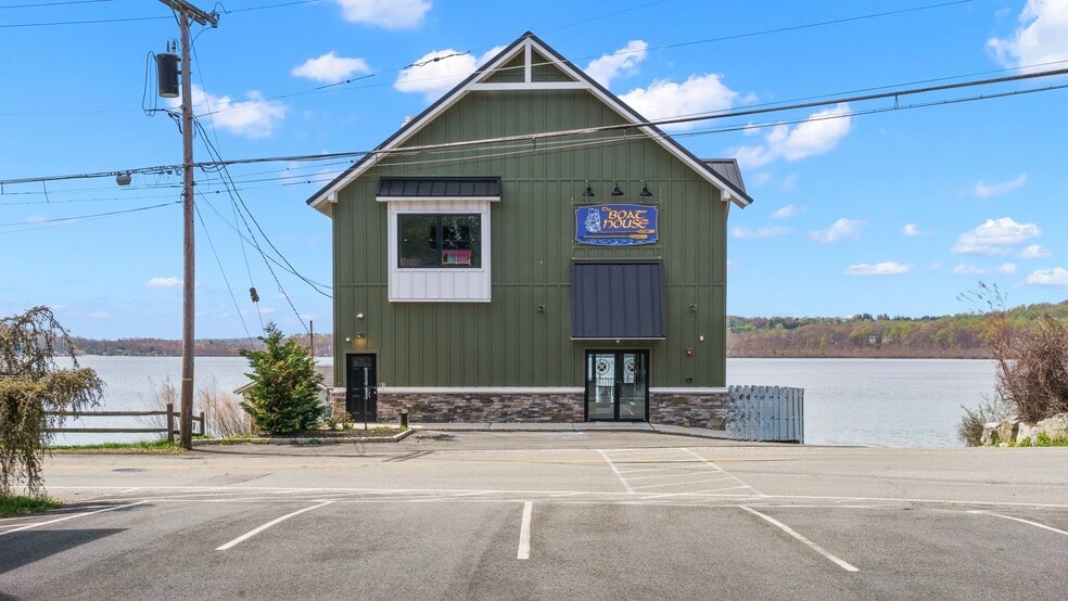 97 Sand Shore Rd, Budd Lake, NJ à vendre - Photo principale - Image 1 de 30