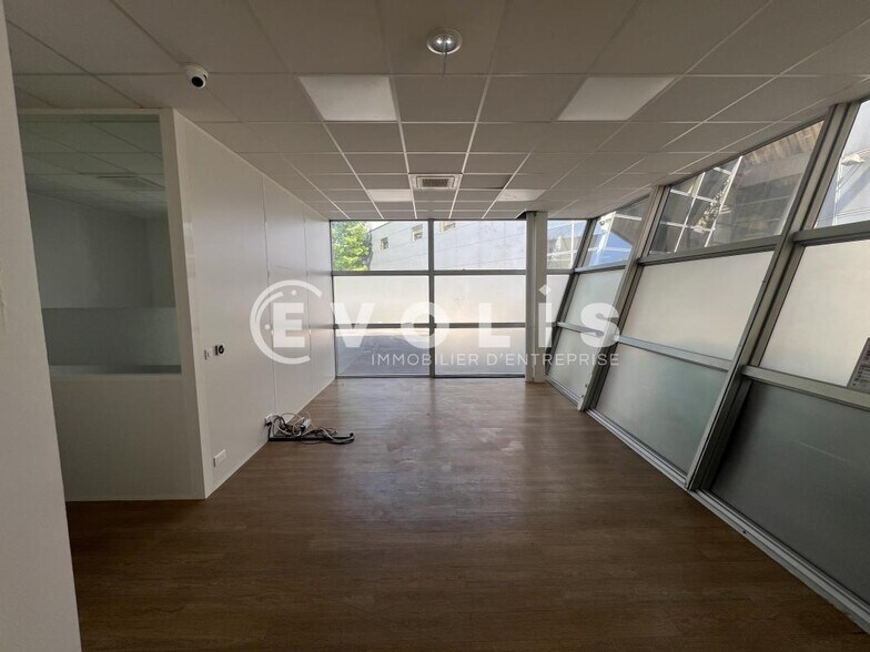 29 Rue Du Marché Rollay, Champigny-sur-Marne for lease - Interior Photo - Image 2 of 20