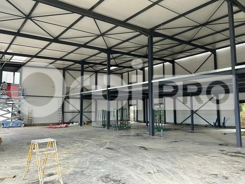 Flex dans Trévoux à louer - Photo de construction - Image 2 de 4