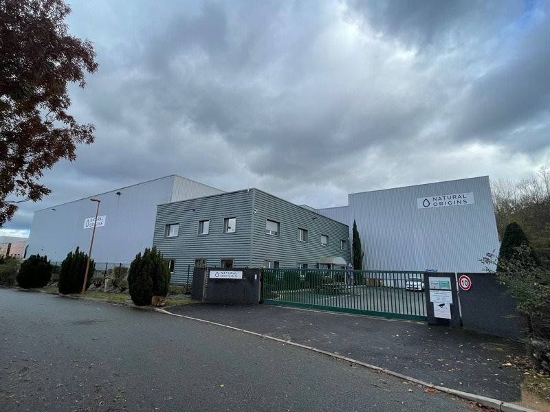 Retail in Lozanne for sale Building Photo- Image 1 of 5