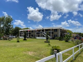 More details for 403 W Broad St, Freeport, TX - Multifamily for Sale