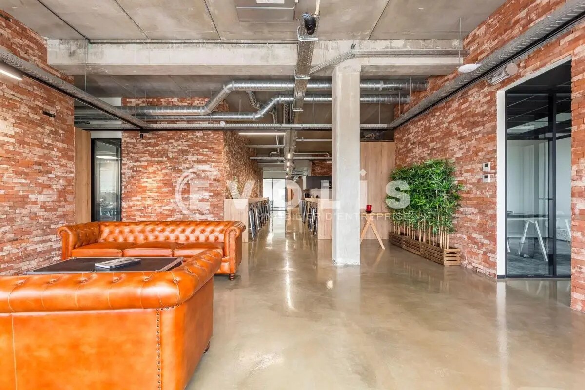 4 Rue Marcel Dassault, Genas for sale Interior Photo- Image 1 of 14