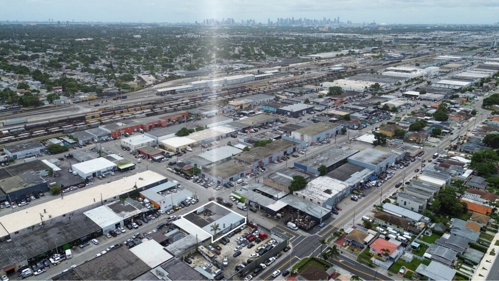 1025 E 45th St, Hialeah, FL for sale - Building Photo - Image 1 of 17