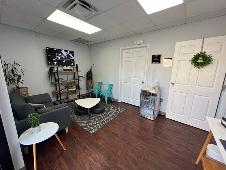 4920 Lena Rd, Bradenton, FL for lease - Building Photo - Image 3 of 16