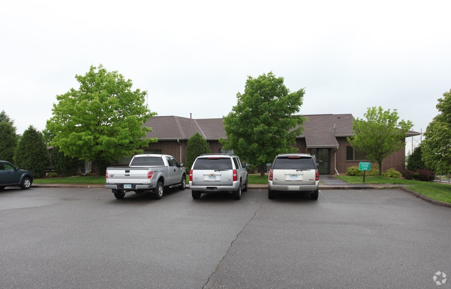 14475 Quirum Dr, Rogers, MN for sale - Building Photo - Image 2 of 2