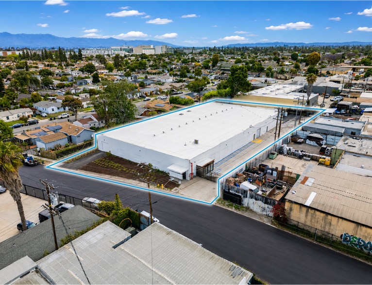 2728 N Slater Ave, Compton, CA for lease - Building Photo - Image 2 of 11