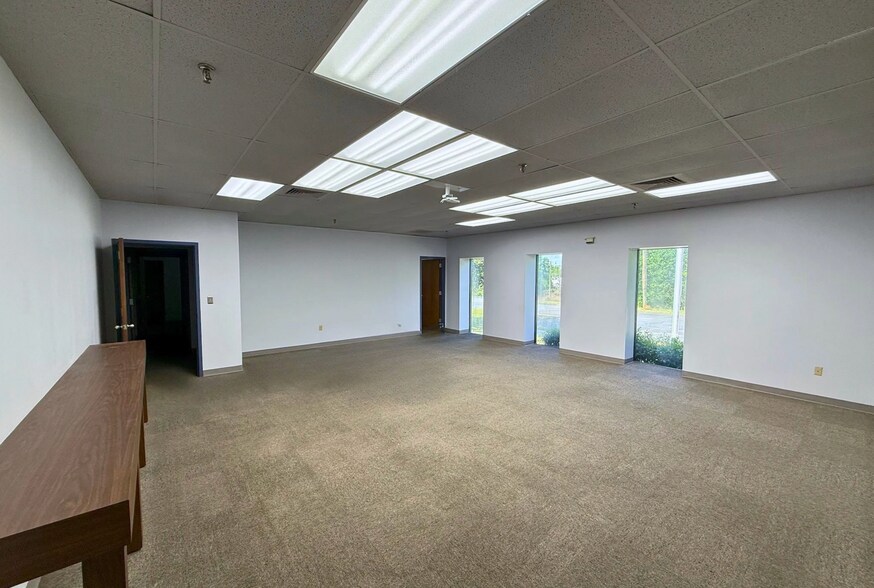 212 National Ave, Spartanburg, SC à louer - Photo du bâtiment - Image 2 de 16
