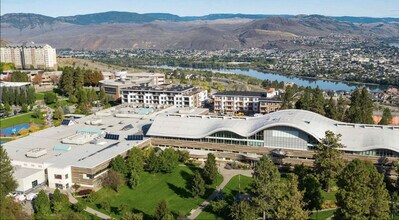 190-200 Carson Cres, Kamloops, BC - Aerial  map view