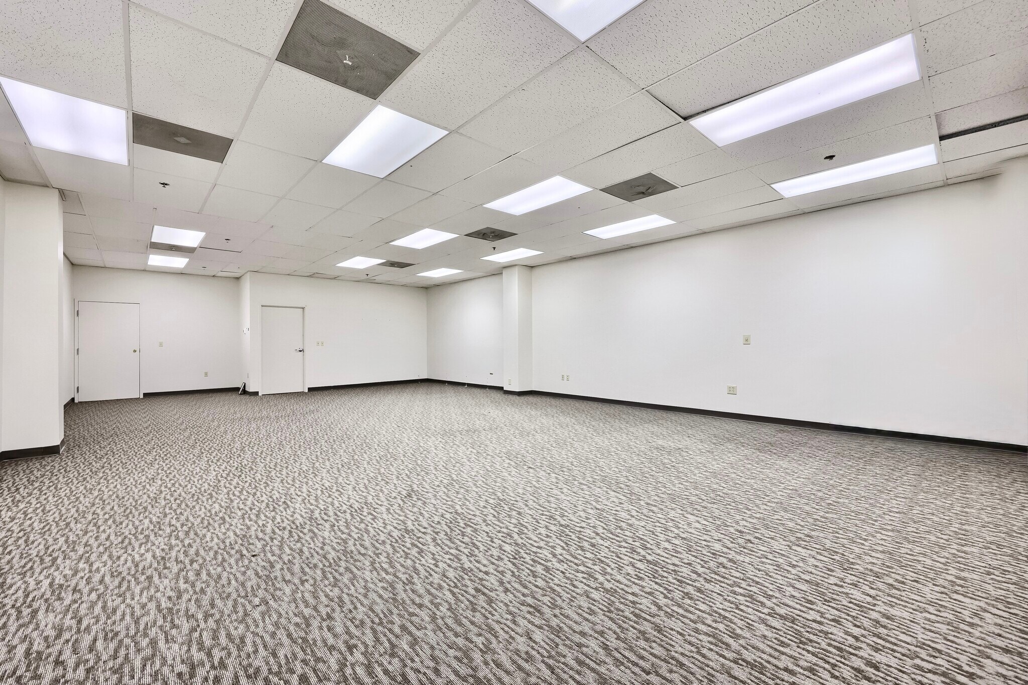 315 W James St, Lancaster, PA for lease Interior Photo- Image 1 of 5