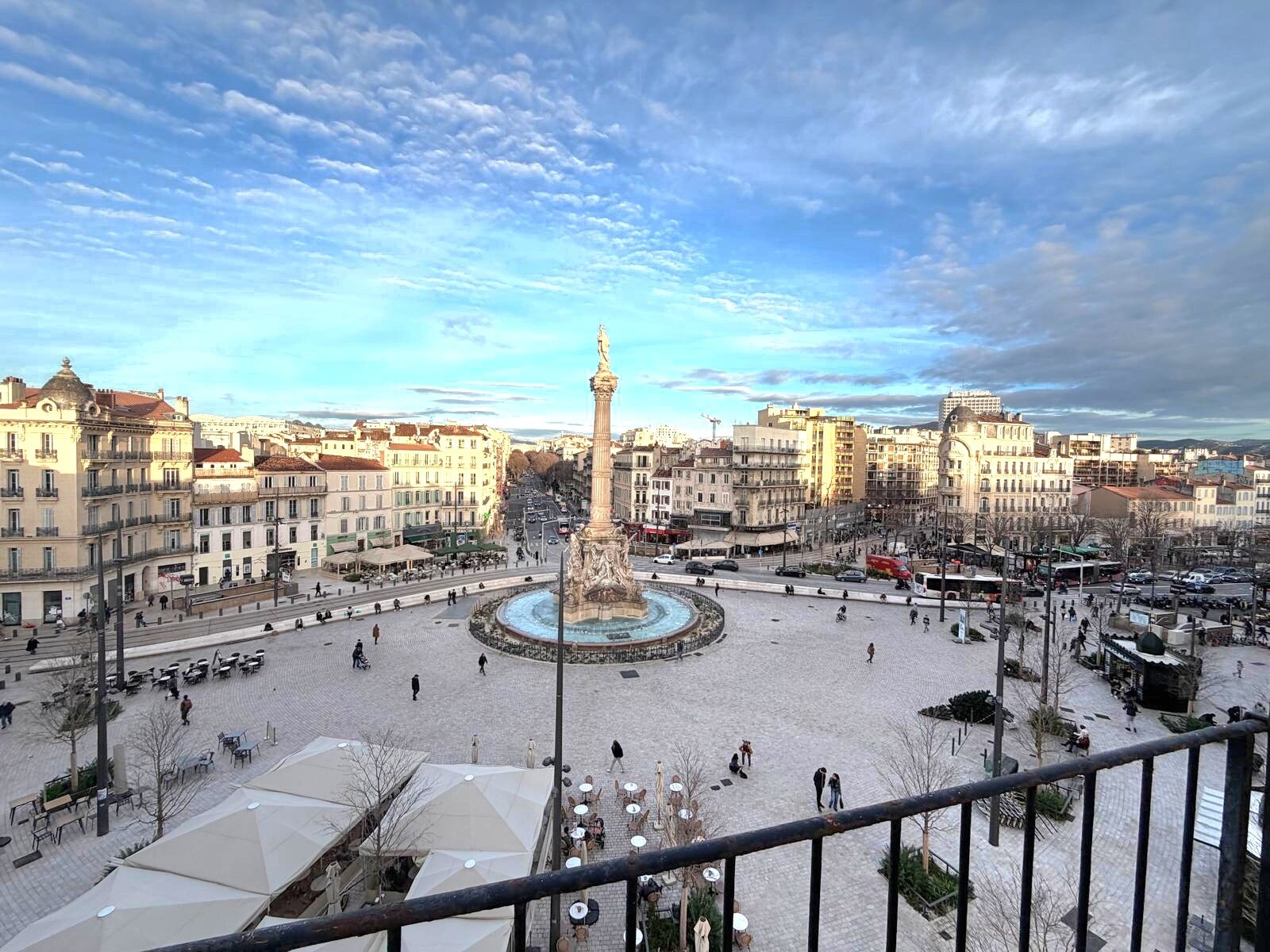 18 Place Castellane, Marseille à louer Photo intérieure- Image 1 de 7