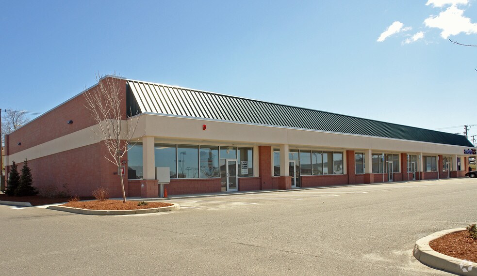 580-586 Valley St, Manchester, NH à vendre - Photo du bâtiment - Image 3 de 3