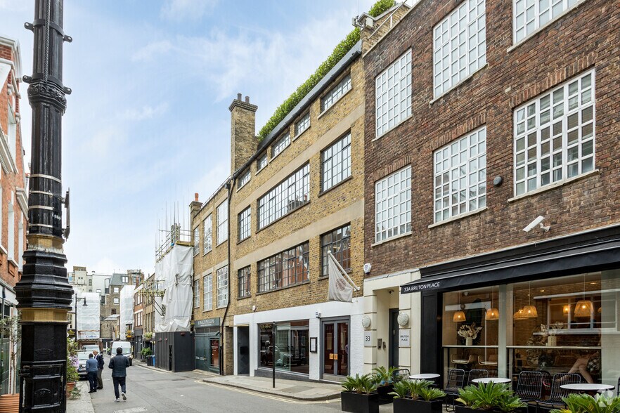 31-31A Bruton Pl, Londres à louer - Photo du bâtiment - Image 2 de 5