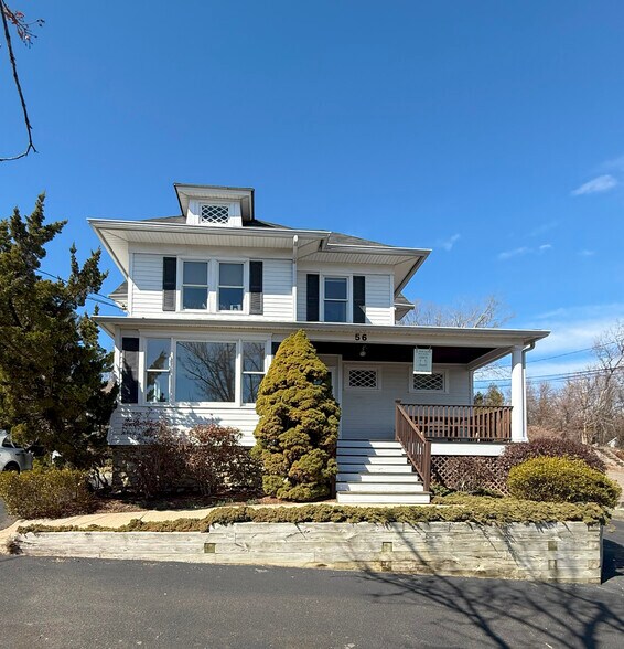 56 Post Rd W, Westport, CT à vendre - Photo du bâtiment - Image 1 de 10