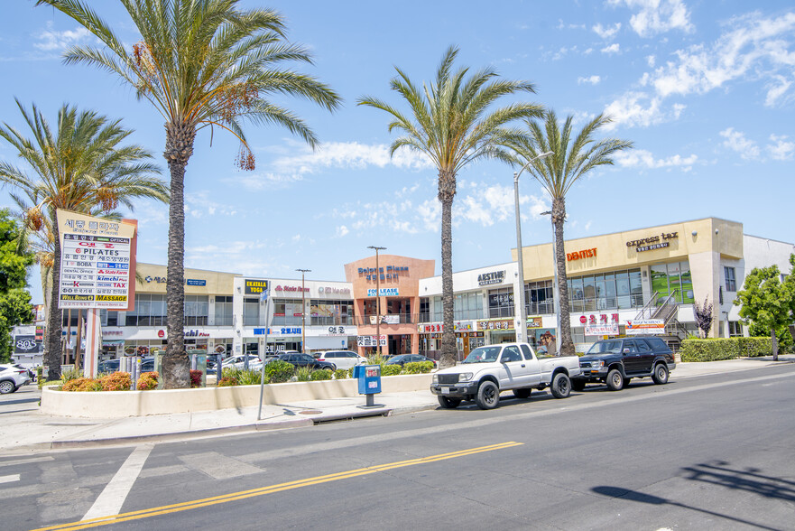 1144 S Western Ave, Los Angeles, CA for sale - Building Photo - Image 1 of 1