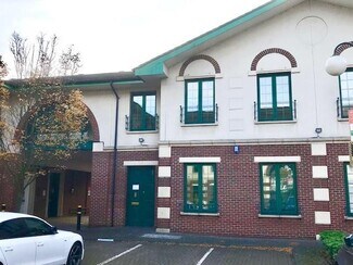 Plus de détails pour Bourne Court, Southend Rd, Woodford Green - Coworking à louer