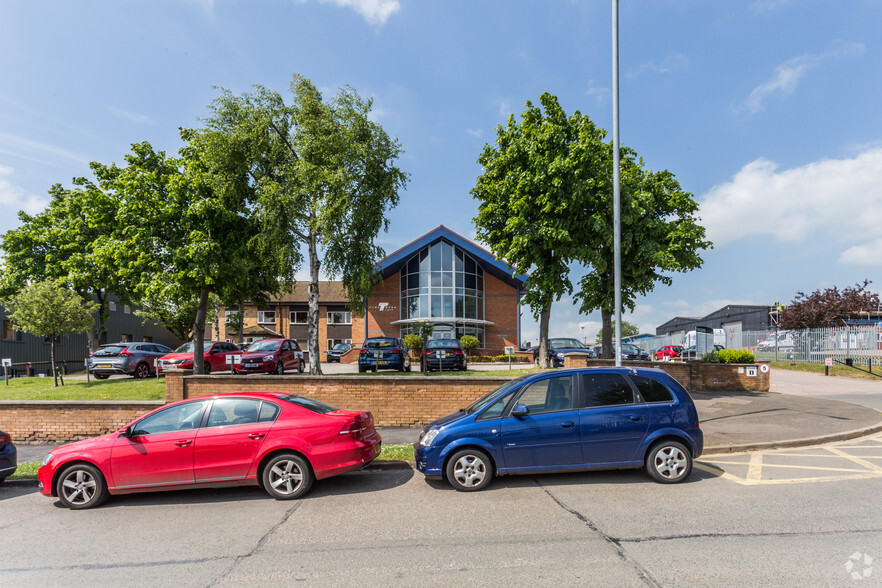 Bradfield Rd, Wellingborough for sale - Building Photo - Image 3 of 4