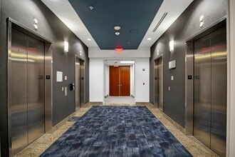 121-189 S Orange Ave, Orlando, FL à louer Photo intérieure- Image 1 de 26