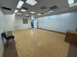 6 Market Parade, Gloucester for lease Interior Photo- Image 2 of 5