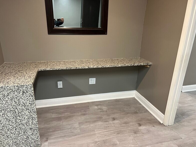 1025 Miller Dr, Altamonte Springs, FL à louer - Photo intérieure - Image 3 de 5