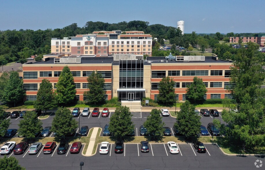 2600 Kelly Rd, Warrington, PA à louer - Photo du bâtiment - Image 2 de 10