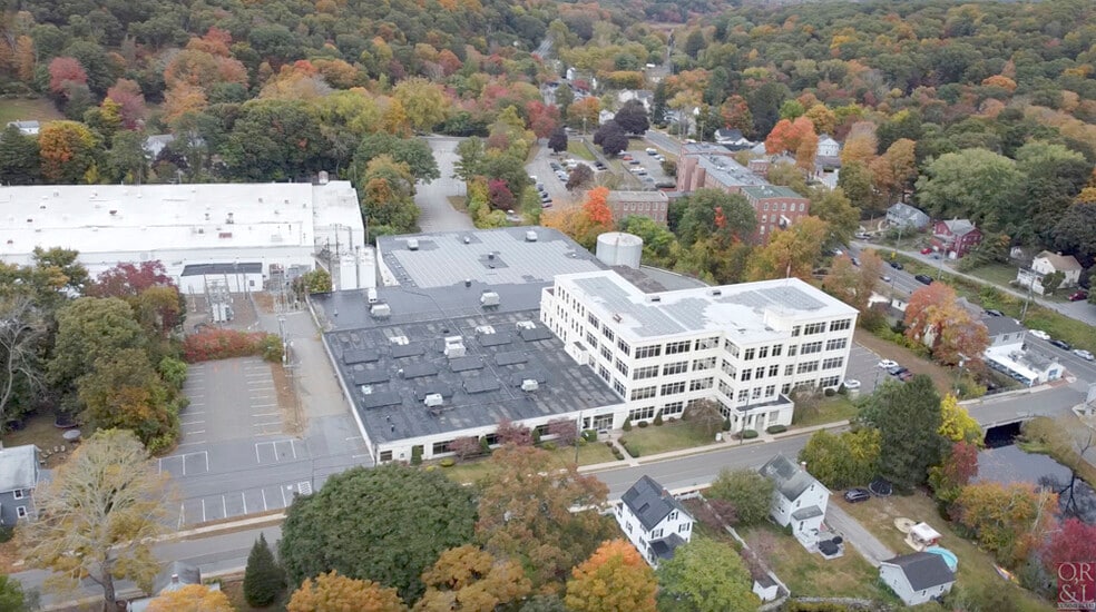 12 Bridge St, Deep River, CT for lease - Building Photo - Image 1 of 2