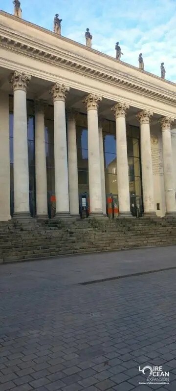 Commerce de détail dans Nantes à louer Photo du bâtiment- Image 1 de 3