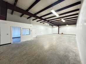 1720 NW 4th Ave, Ocala, FL for lease Building Photo- Image 2 of 6