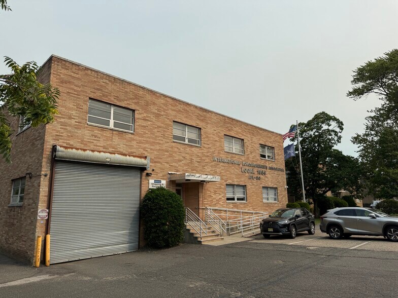 11 Teaneck Rd, Ridgefield Park, NJ à louer - Photo principale - Image 1 de 3