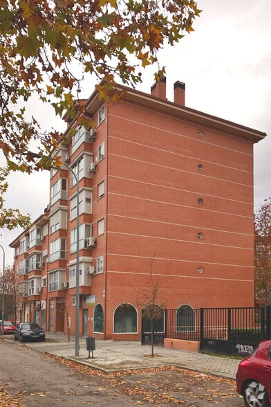 Calle de Zeus, 1, Torrejón de Ardoz, Madrid for sale - Building Photo - Image 2 of 2