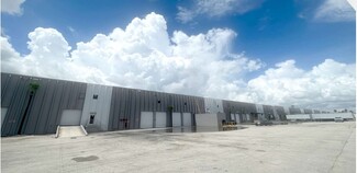 Plus de détails pour 9202-9292 NW 101st St, Medley, FL - Industriel à louer