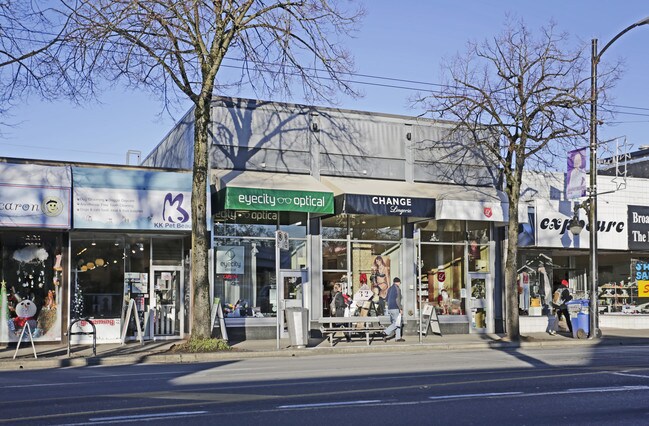 More details for 2813 W Broadway, Vancouver, BC - Retail for Sale